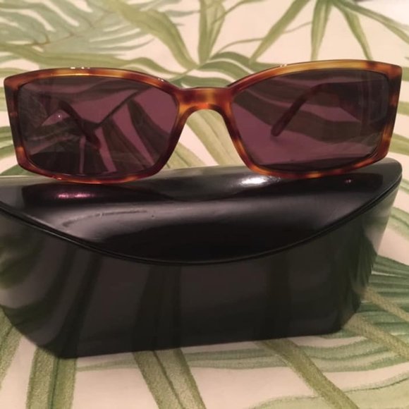 Designer Salvatore Ferragamo Designer Ladies Brown Tortoise Sunglasses - Picture 1 of 9